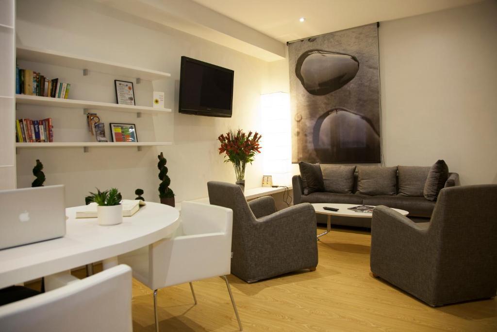 Guest house Goya 2*
